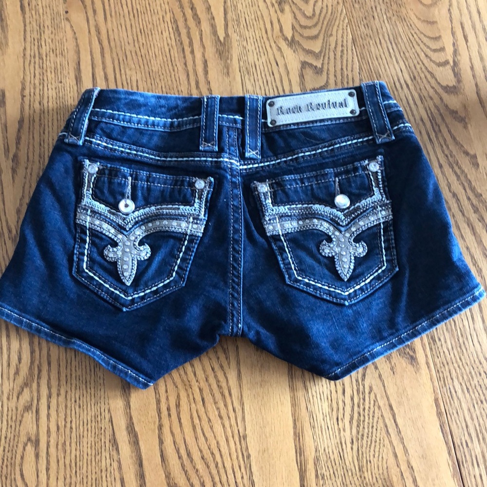 Rock Revival Betty Jean Shorts size 26